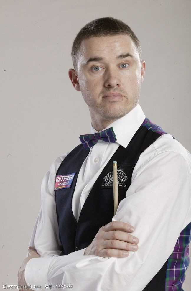 球的中场大 球的中场大