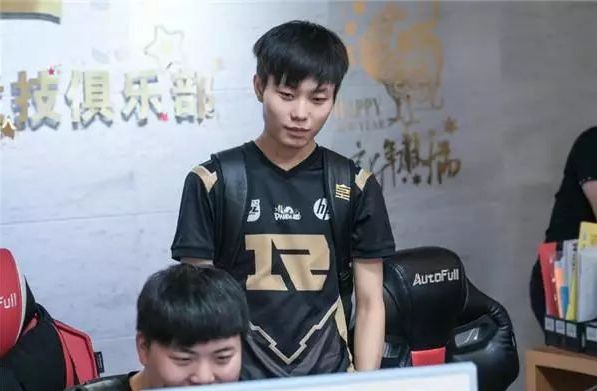 但他并非没 但他并非没