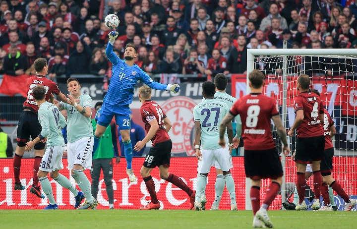 后场的密集 后场的密集