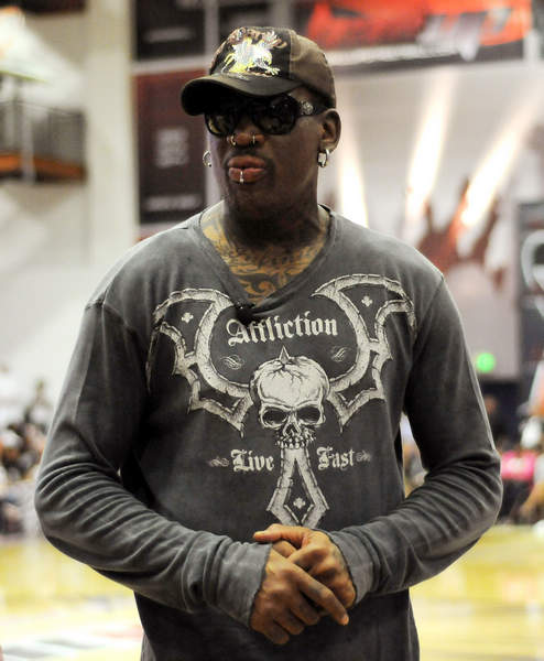 甚至被迫重 甚至被迫重