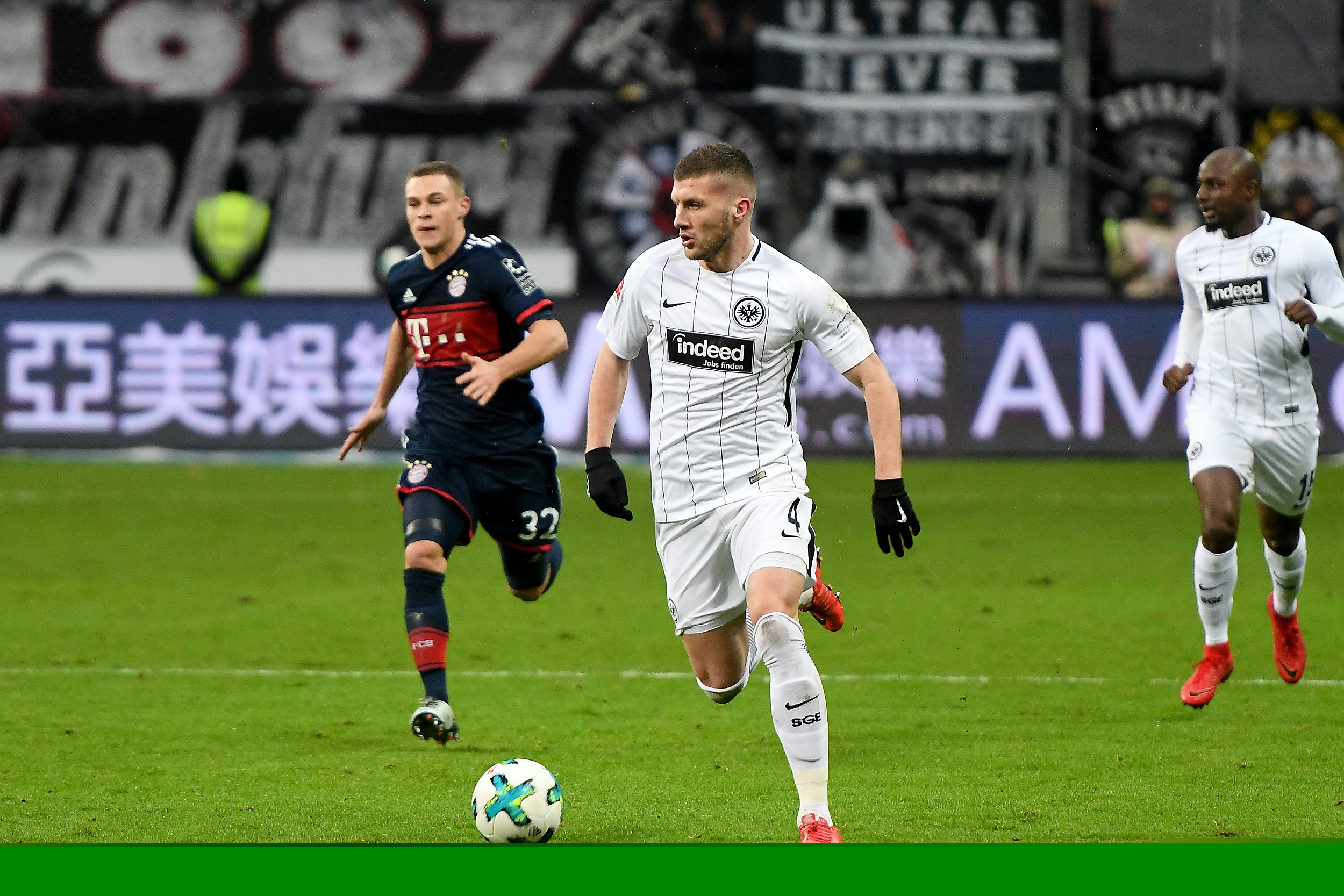 卡片通过服 卡片通过服